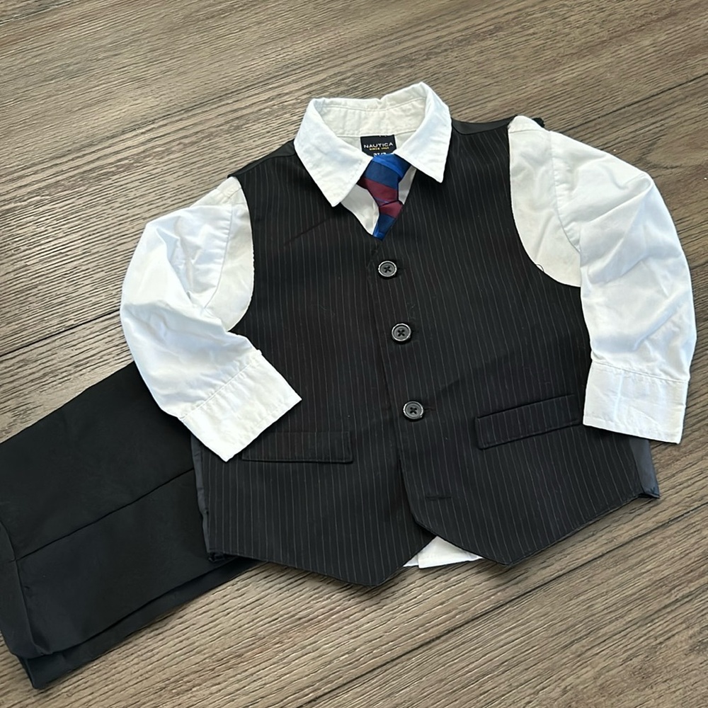 Nautica Toddler 4 piece Set